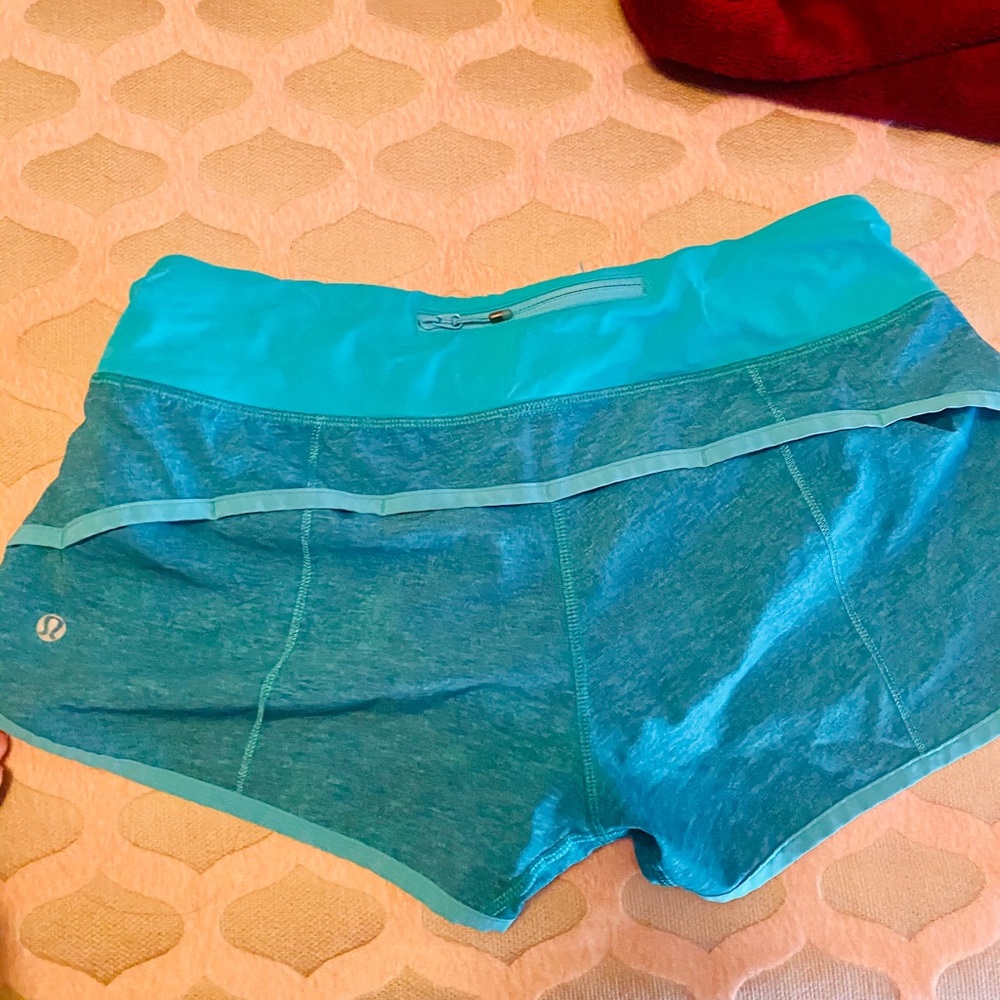 Lulu lemon shorty shorts 6